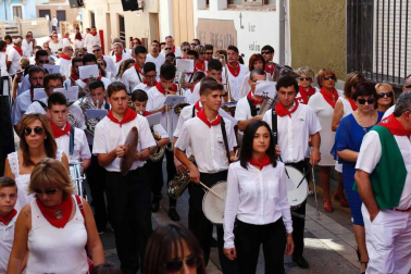 Fotos de la misa y procesión, en el segundo día de fiestas de Ablitas