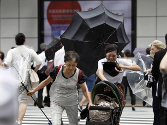 Fotos del tifón más poderoso en llegar a Japón en 25 años.