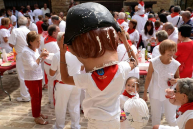 Fotos del cohete de las fiestas de Ujué 2018