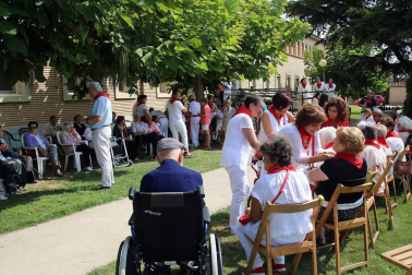 Milagro homenajeó este jueves, 6 de septiembre, a sus mayores