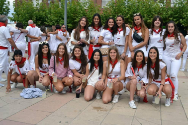Fotos de las fiestas de Andosilla, 7 de septiembre de 2018, en honor a la Virgen del Olmo que empezaron este viernes con un chupinazo especial
