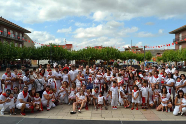 Fotos de las fiestas de Andosilla, 7 de septiembre de 2018, en honor a la Virgen del Olmo que empezaron este viernes con un chupinazo especial