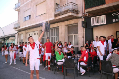 La peñas fueron las protagonistas de la séptima jornada de las fiestas patronales en honor a San Blas