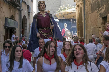 Viana celebró este sábado, 8 de septiembre, el primer día de sus fiestas patronales, que se prolongarán hasta el miércoles 12.