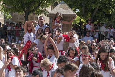 Viana celebró este sábado, 8 de septiembre, el primer día de sus fiestas patronales, que se prolongarán hasta el miércoles 12.