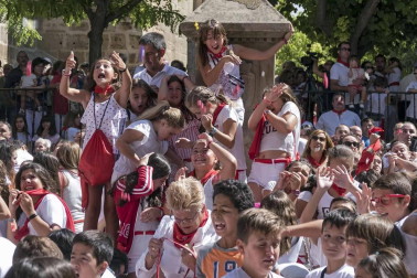 Viana celebró este sábado, 8 de septiembre, el primer día de sus fiestas patronales, que se prolongarán hasta el miércoles 12.