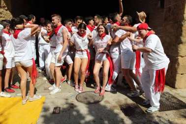 La localidad ribera vivió este sábado, 8 de septiembre, su primer día de fiestas en honor a la Virgen de la Barda