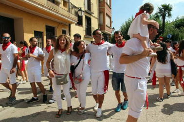 La localidad ribera vivió este sábado, 8 de septiembre, su primer día de fiestas en honor a la Virgen de la Barda