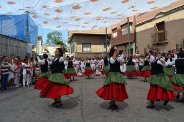 La localidad de Tierra Estella celebró este sábado, 8 de septiembre, su segundo día de fiestas