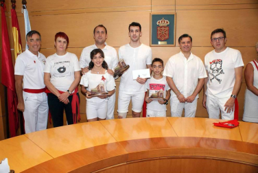 Los cascantinos arrancaron este sábado, 8 de septiembre, sus fiestas en honor a la Virgen del Romero. La fiesta se prolongará hasta el próximo 16 de septiembre