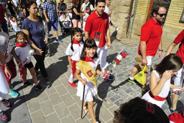 A menos de una semana para el inicio de las fiestas de Olite, los niños de la localidad se erigen este fin de semana en protagonista de unos festejos a su medida.
