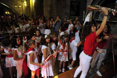 A menos de una semana para el inicio de las fiestas de Olite, los niños de la localidad se erigen este fin de semana en protagonista de unos festejos a su medida.