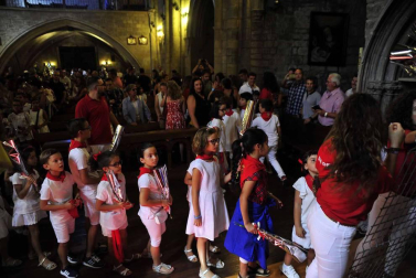 A menos de una semana para el inicio de las fiestas de Olite, los niños de la localidad se erigen este fin de semana en protagonista de unos festejos a su medida.