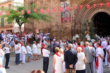 Fitero homenajea a su patrona, la Virgen de la Barda, con misa y procesión durante sus fiestas