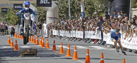Galería de imágenes de la P2P, la maratón de patinaje entre Puente la Reina y Pamplona