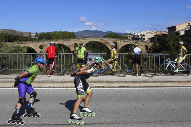 Galería de imágenes de la P2P, la maratón de patinaje entre Puente la Reina y Pamplona