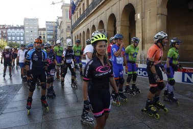 Galería de imágenes de la P2P, la maratón de patinaje entre Puente la Reina y Pamplona