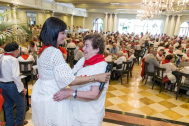 La charanga La Unión visitó la residencia de ancianos de Cintruénigo