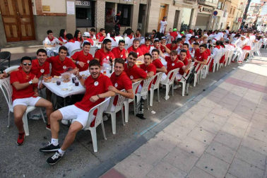 La charanga La Unión visitó la residencia de ancianos de Cintruénigo