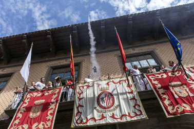 Sangüesa comenzó este martes, 11 de septiembre, con el lanzamiento del cohete, sus fiestas patronales de 2018.