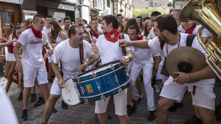 Sangüesa comenzó este martes, 11 de septiembre, con el lanzamiento del cohete, sus fiestas patronales de 2018.