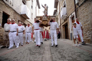 Fotos del encierro y la procesión de las fiestas de Sangüesa, 12 de septiembre de 2018