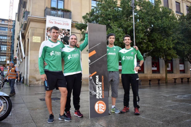 El pasado domingo se disputó la X Edición de la Maratón Pamplona-Puente La Reina, una prueba de patinaje de velocidad que está catalogada como la más dura del mundo. Este año 400 fueron los deportistas que salieron desde la Plaza del Castillo y 291 los que arribaron a la meta de Puente La Reina. Entre ellos, los más rápidos fueron la navarra Marta Ancín y el patinador galo Nolan Beddiaf.