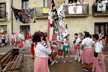 La localidad de Alsasua inició este jueves su programa festivo.