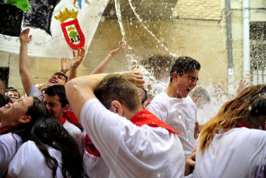 Fotos de las fiestas de Olite el día del cohete, 13 de septiembre de 2018