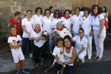 Sangüesa celebra el cuarto día de sus fiestas dedicado a los mayores, con homenaje, baile de la comparsa y encierro