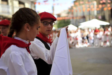 Olite entra en el ecuador de sus fiestas celebrando el Día de la Merindad