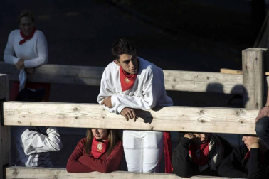 Encierro, música, danzas, aniversario y despedida en el sábado de fiestas de Sangüesa