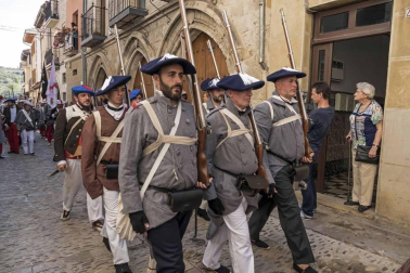 El centro urbano y el parque de Los Llanos fueron los escenarios de una puesta en escena con 200 figurantes