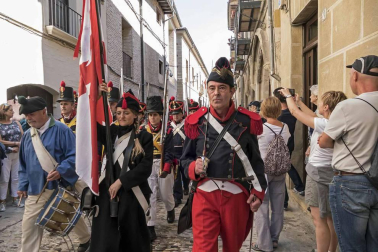 El centro urbano y el parque de Los Llanos fueron los escenarios de una puesta en escena con 200 figurantes