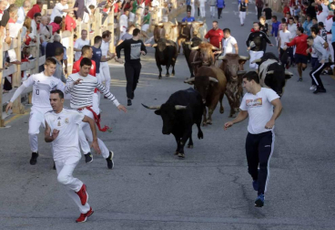 Despedida de los gigantes y encierro en el último día de las fiestas de Sangüesa (17 de septiembre)