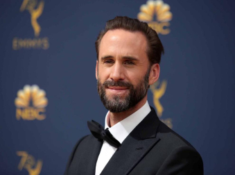 'Juego de Tronos' extendió su imperio televisivo en los Emmy, en los que se llevó el premio a la mejor serie dramática, mientras que 'The Marvelous Mrs. Maisel' arrasó con su primera temporada en los apartados de comedia de los galardones más importantes de la pequeña pantalla.