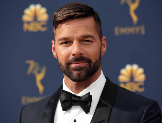'Juego de Tronos' extendió su imperio televisivo en los Emmy, en los que se llevó el premio a la mejor serie dramática, mientras que 'The Marvelous Mrs. Maisel' arrasó con su primera temporada en los apartados de comedia de los galardones más importantes de la pequeña pantalla.