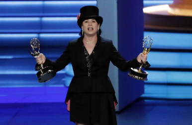 'Juego de Tronos' extendió su imperio televisivo en los Emmy, en los que se llevó el premio a la mejor serie dramática, mientras que 'The Marvelous Mrs. Maisel' arrasó con su primera temporada en los apartados de comedia de los galardones más importantes de la pequeña pantalla.