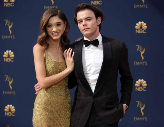 'Juego de Tronos' extendió su imperio televisivo en los Emmy, en los que se llevó el premio a la mejor serie dramática, mientras que 'The Marvelous Mrs. Maisel' arrasó con su primera temporada en los apartados de comedia de los galardones más importantes de la pequeña pantalla.