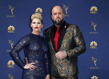 'Juego de Tronos' extendió su imperio televisivo en los Emmy, en los que se llevó el premio a la mejor serie dramática, mientras que 'The Marvelous Mrs. Maisel' arrasó con su primera temporada en los apartados de comedia de los galardones más importantes de la pequeña pantalla.
