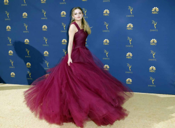 'Juego de Tronos' extendió su imperio televisivo en los Emmy, en los que se llevó el premio a la mejor serie dramática, mientras que 'The Marvelous Mrs. Maisel' arrasó con su primera temporada en los apartados de comedia de los galardones más importantes de la pequeña pantalla.