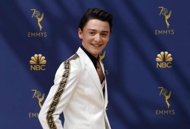 'Juego de Tronos' extendió su imperio televisivo en los Emmy, en los que se llevó el premio a la mejor serie dramática, mientras que 'The Marvelous Mrs. Maisel' arrasó con su primera temporada en los apartados de comedia de los galardones más importantes de la pequeña pantalla.