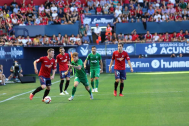 Imágenes del partido disputado en El Sadar entre el Osasuna (1) y el Sporting (0) el 22 de septiembre de 2018.