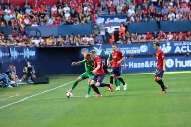 Imágenes del partido disputado en El Sadar entre el Osasuna (1) y el Sporting (0) el 22 de septiembre de 2018.