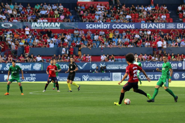 Imágenes del partido disputado en El Sadar entre el Osasuna (1) y el Sporting (0) el 22 de septiembre de 2018.