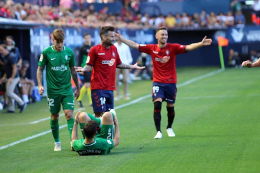 Imágenes del partido disputado en El Sadar entre el Osasuna (1) y el Sporting (0) el 22 de septiembre de 2018.