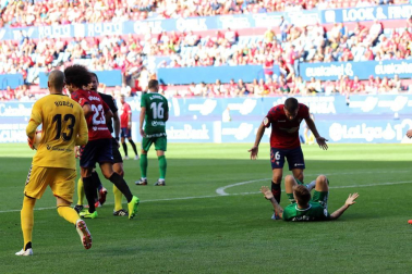 Imágenes del partido disputado en El Sadar entre el Osasuna (1) y el Sporting (0) el 22 de septiembre de 2018.
