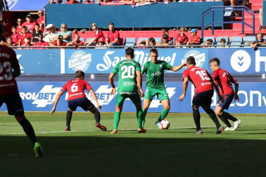Imágenes del partido disputado en El Sadar entre el Osasuna (1) y el Sporting (0) el 22 de septiembre de 2018.