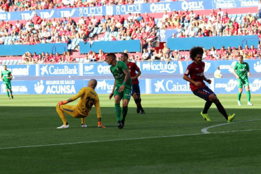 Imágenes del partido disputado en El Sadar entre el Osasuna (1) y el Sporting (0) el 22 de septiembre de 2018.