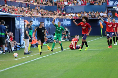 Imágenes del partido disputado en El Sadar entre el Osasuna (1) y el Sporting (0) el 22 de septiembre de 2018.